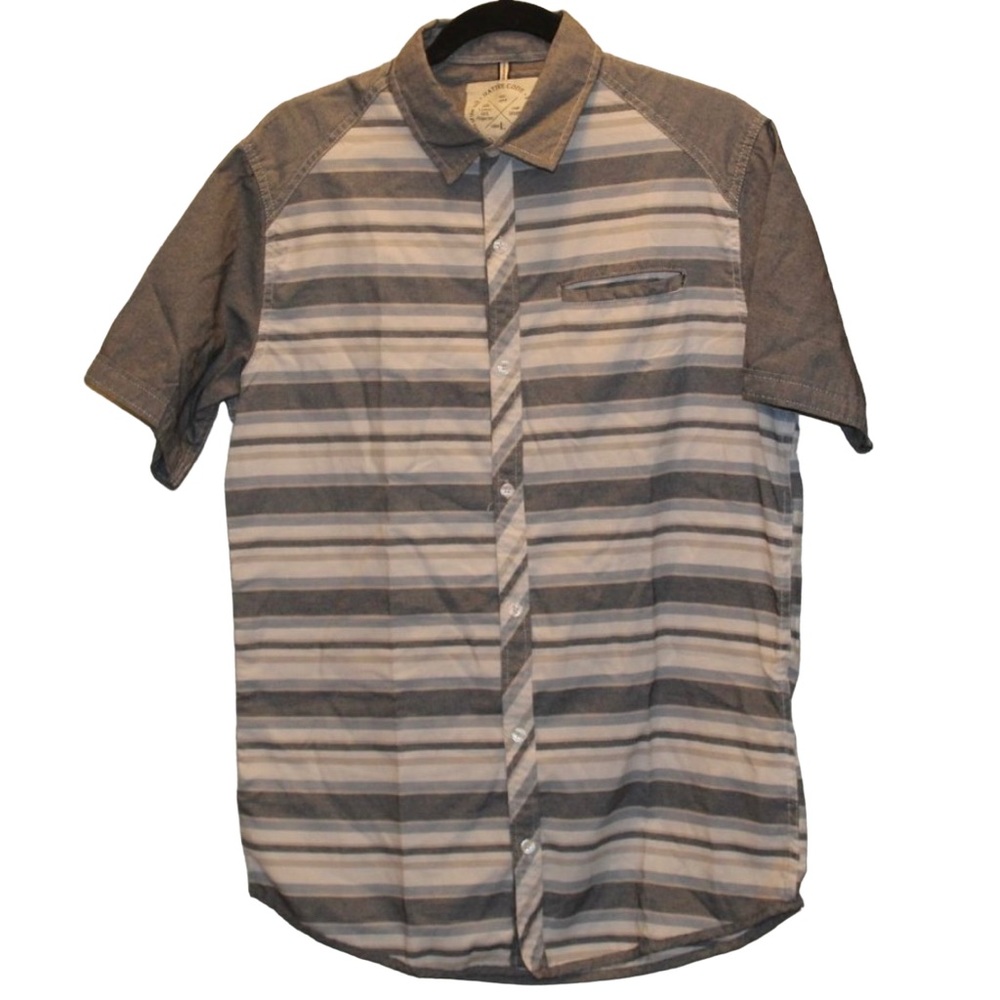 Short Sleeve Button-Up Shirt